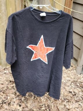 GUC Mens XXL Black Graphic Cotton Tshirt - Red Star